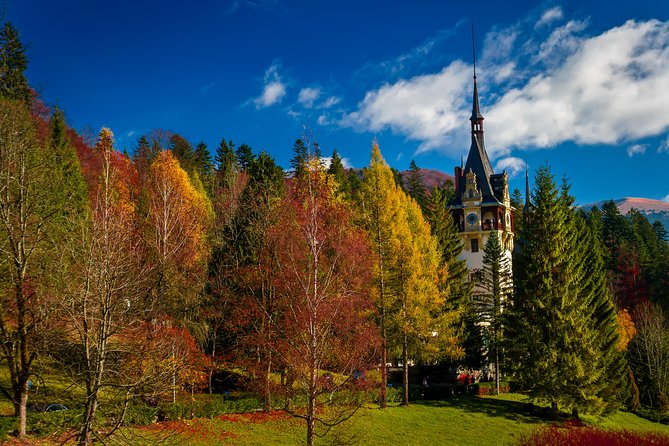 Small-Group Day Trip to Dracula's Castle, Brasov and Peles Castle - Three Transylvanian sights in one demanding day