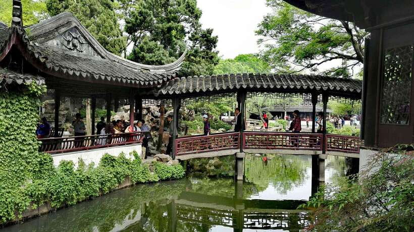 Suzhou and Zhujiajiao Private Guided Day Trip from Shanghai - Guides and the human side of the day