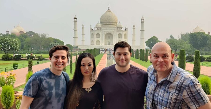 Taj Mahal & Agra Fort Private Tour with Lunch & Pickup - What the $7 price really means