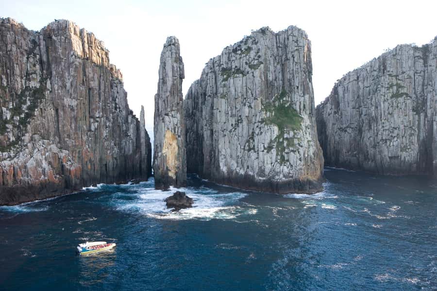 Tasman Peninsula Day Trip with Cruise & Devils from Hobart - Key points at a glance
