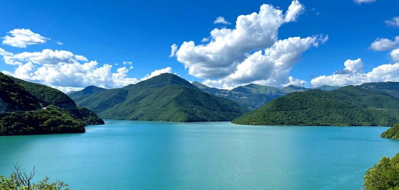 Tbilisi: Gudauri and Kazbegi Day Trip Including 4WD - Why this route works from Tbilisi