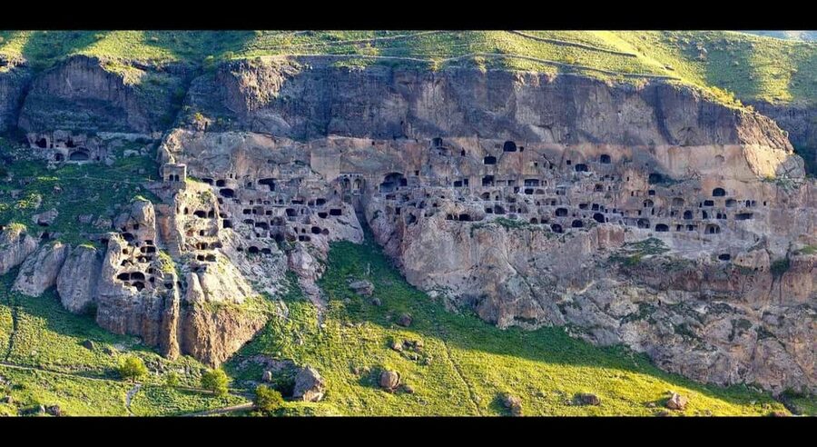 Tbilisi: Vardzia, Khertvisi, Rabati & Borjomi Day Trip - Why Vardzia makes the long day worthwhile