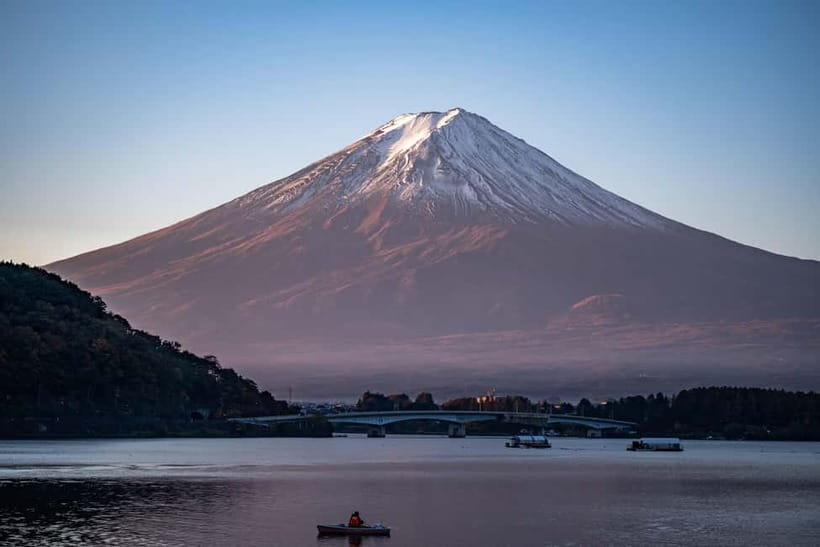 Tokyo: Onsen, Arts, and Nature Day Trip to Fuji and Hakone - Finding Mount Fuji beyond the postcard stop
