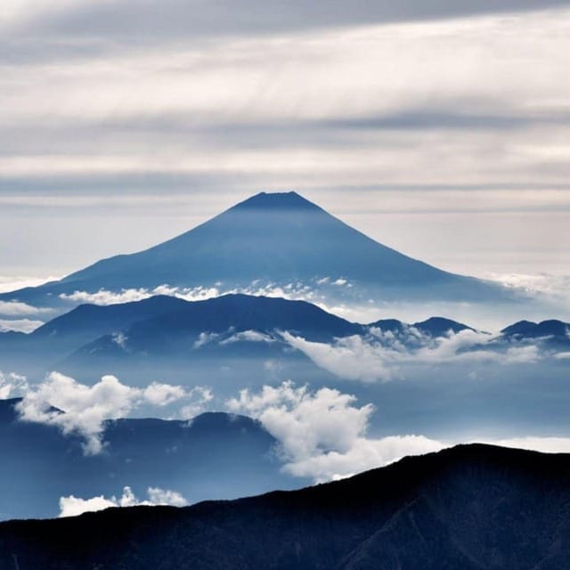 “Tokyo to Mt. Fuji & Hakone: Private Customizable Day Trip” - Lake Kawaguchiko, Oshino Hakkai, and rural Fuji scenery