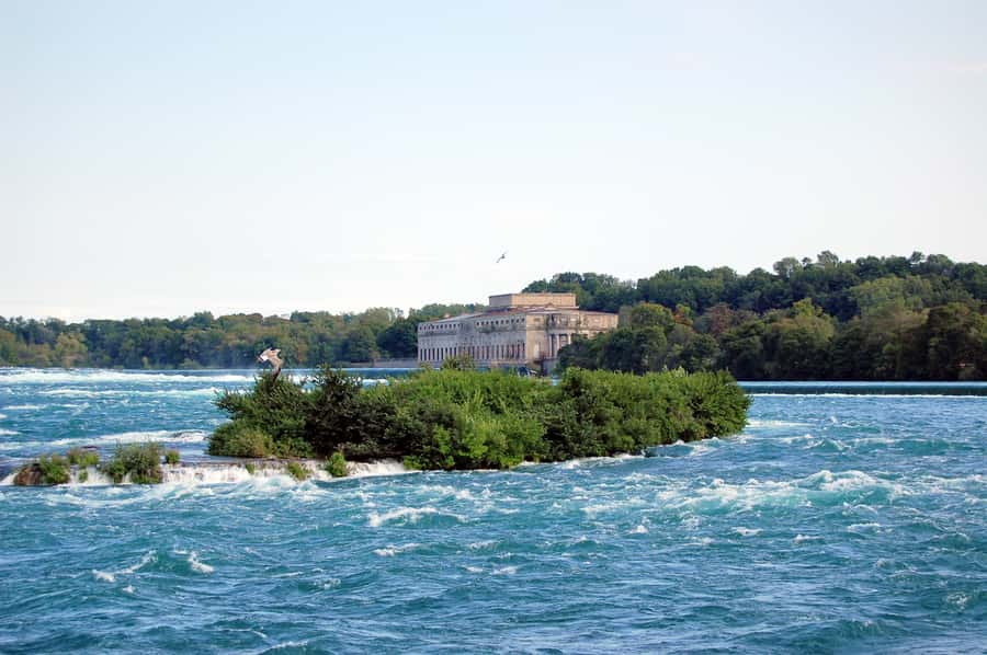 Toronto: Small-Group Niagara Falls Day Trip - Following the Niagara Parkway