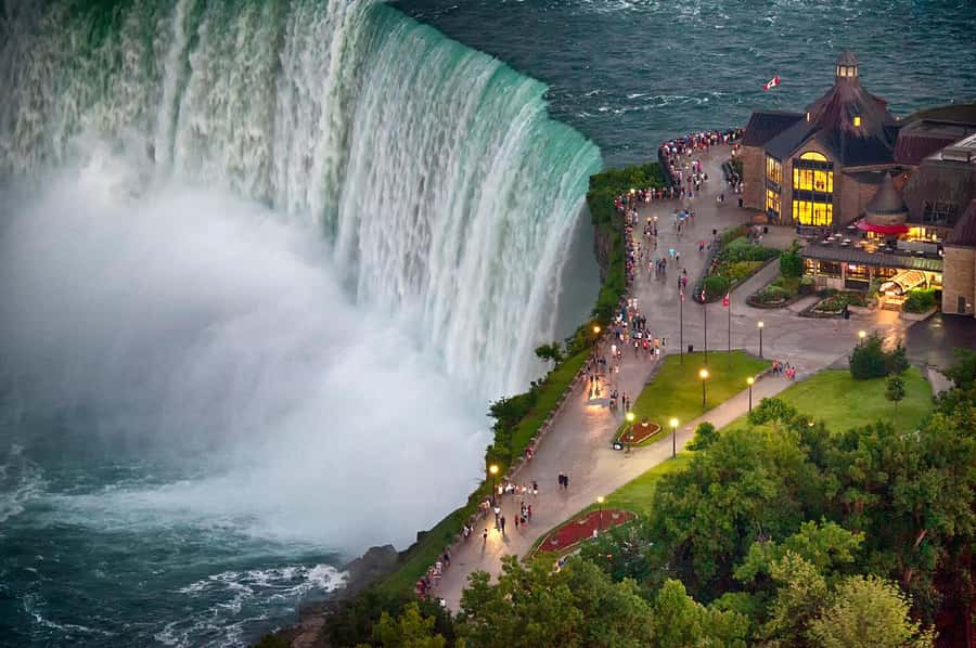 Toronto: Small-Group Niagara Falls Day Trip - Getting your first look at Niagara Falls
