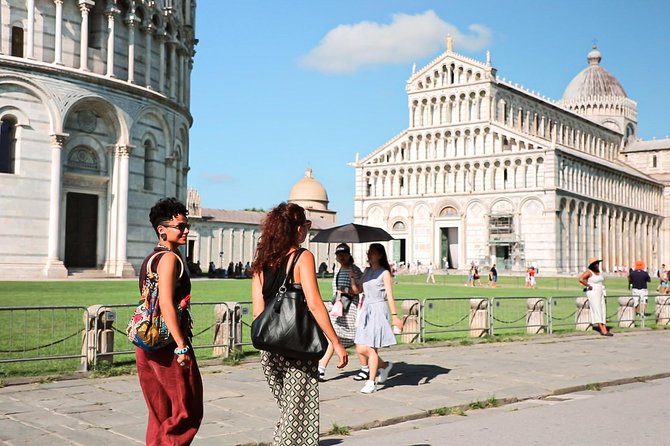 Tuscany: Day Trip to Pisa, Siena, San Gimignano, and Chianti - Time, walking, and the large-group reality
