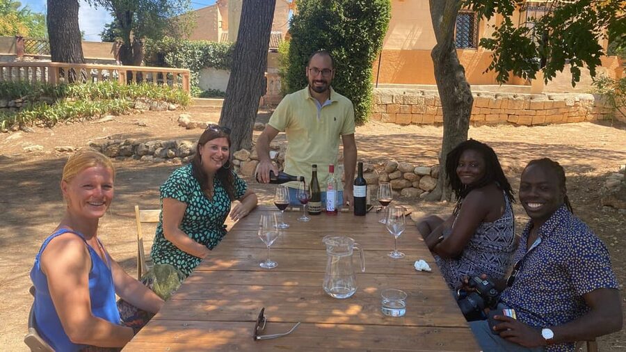 Valencia: Utiel-Requena Cave & Winery Day Trip with Tasting - Practical details that affect your day
