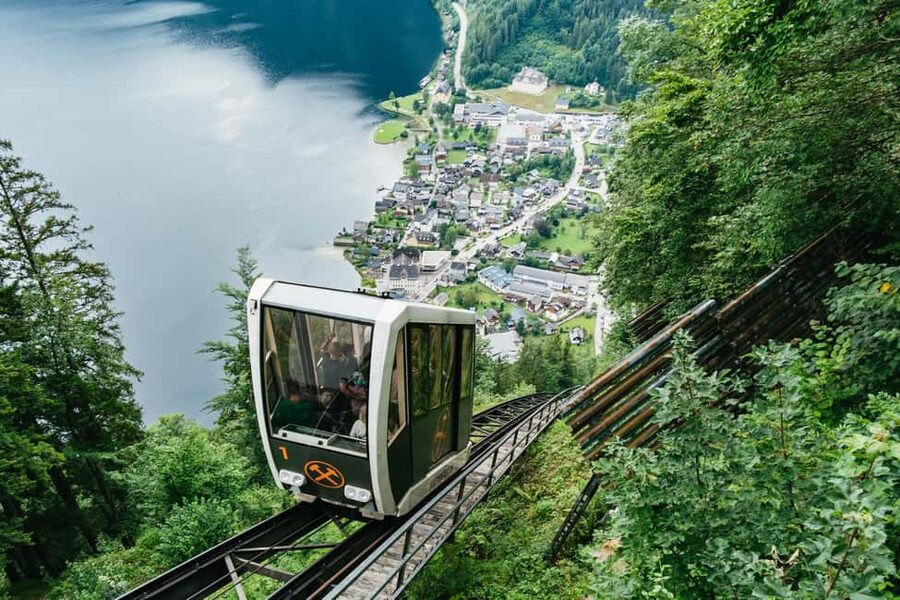 Vienna: Hallstatt Day Trip with Boat Ride Option - Starting in Vienna before the 8 a.m. departure