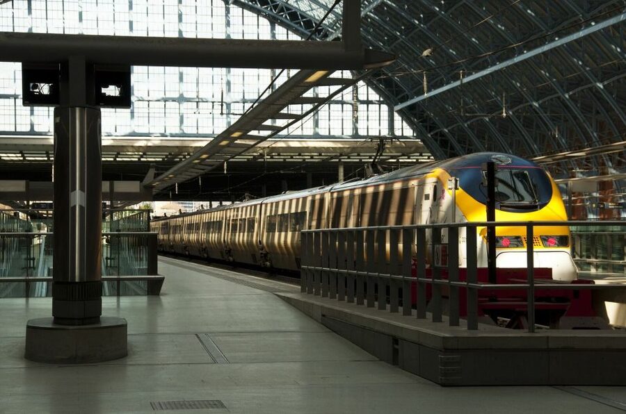 Welcome to Paris Day Trip from London via Train - Timing problems you should plan around