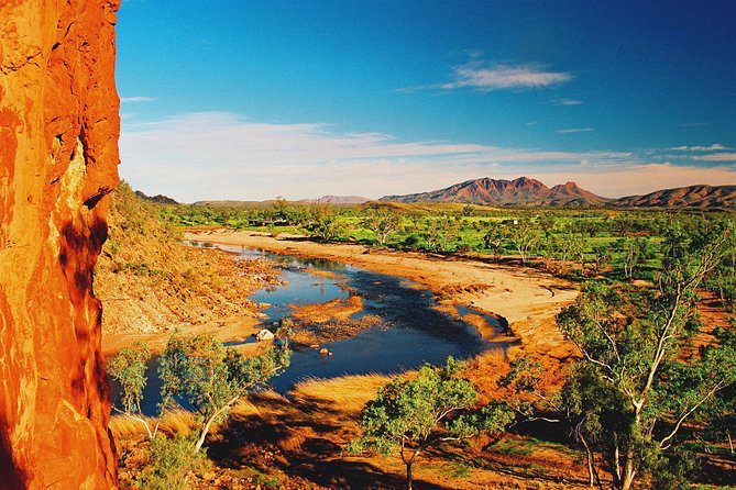 West MacDonnell Ranges Day Trip from Alice Springs - Simpsons Gap and the early morning light