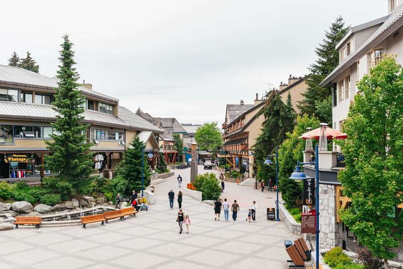 Whistler, Sea to Sky Gondola, and Shannon Falls Day Trip - Shannon Falls: 20 minutes at a 335-metre waterfall