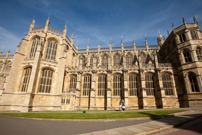 Windsor Castle, Stonehenge, and Oxford Day Trip from London - Oxford after the long road west